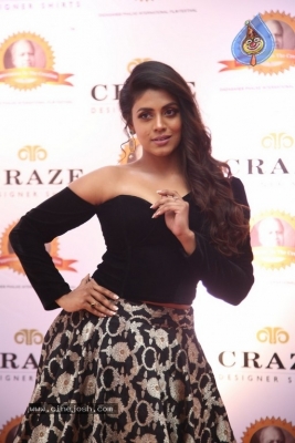 Iniya New Pics - 11 of 20