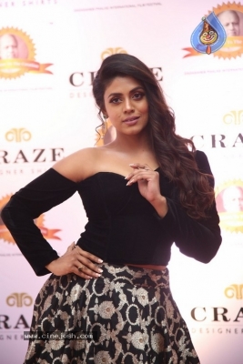 Iniya New Pics - 20 of 20