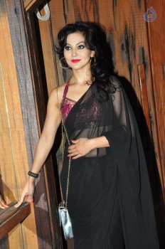 Juliana Nico Photos - 12 of 31