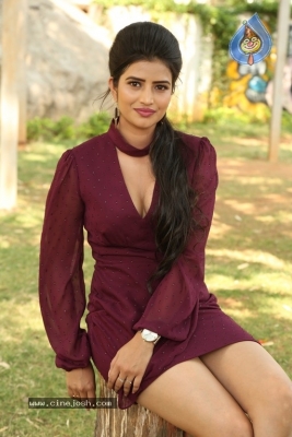 Karishma Koul Photos - 1 of 21