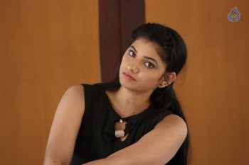 Khanishka New Photos - 17 of 31