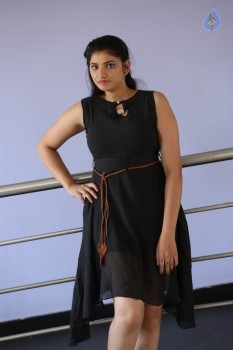 Khanishka New Photos - 19 of 31