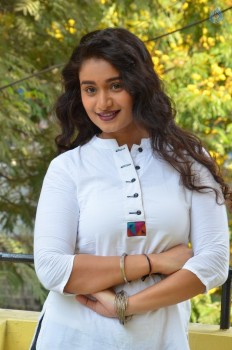 Kiran Chetwani New Photos - 18 of 18