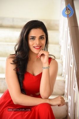 Kriti Garg Photos - 3 of 21