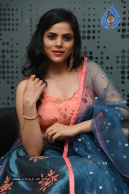 Kriti Garg Photos - 10 of 21