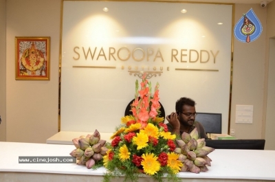 Lavanya Tripathi Launches Swaroopa Reddy Boutique-Photos - 14 of 42