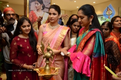 Lavanya Tripathi Launches Swaroopa Reddy Boutique-Photos - 19 of 42