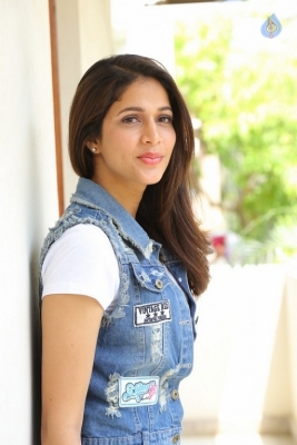 Lavanya Tripathi New Photos - 3 of 21