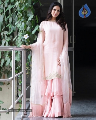 Lavanya Tripathi Photos - 1 of 9