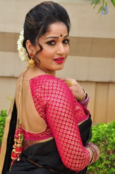 Madhavi Latha New Pics - 5 of 40