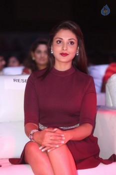 Madhu Shalini at Oopiri Audio Launch - 4 of 35