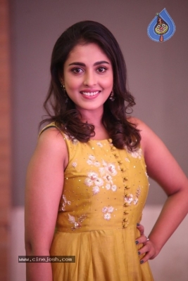 Madhu Shalini Photos - 4 of 42