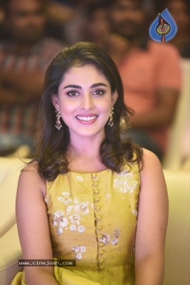 Madhu Shalini Photos - 7 of 42