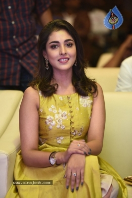 Madhu Shalini Photos - 18 of 42