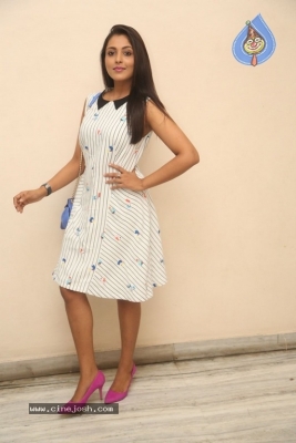 Madhu Shalini Photos - 19 of 26