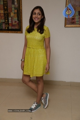 Madhu Shalini Photos - 3 of 9