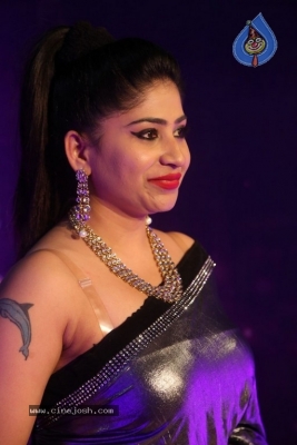 Madhulagna Das At Zee Apsara Awards - 10 of 30