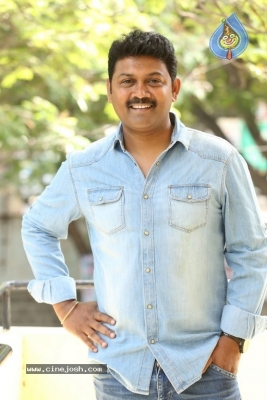 Madhunadan and Praveen Interview Photos - 18 of 21