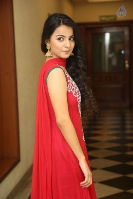 Mahima Makwana Photos - 11 of 21