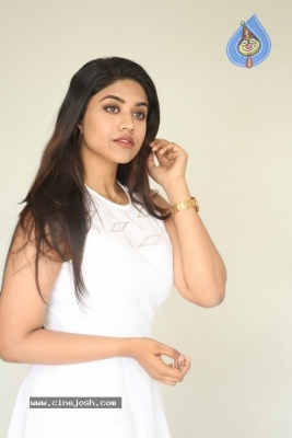 Malavika Satheesan Stills - 10 of 36