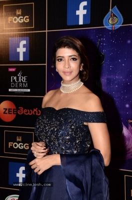 Manchu Lakshmi At Zee Apsara Awards - 10 of 34