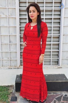 Manesha Chatarji Photos - 21 of 40