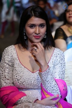 Mannara Chopra at Rogue Audio Launch - 22 of 42