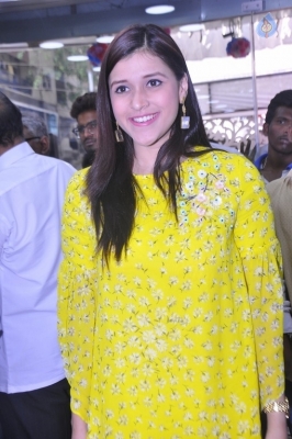 Mannara Chopra Latest Gallery - 3 of 29