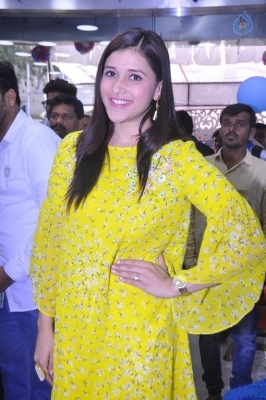 Mannara Chopra Latest Gallery - 21 of 29