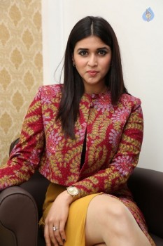 Mannara Chopra New Gallery - 3 of 40