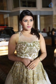 Mannara Chopra New Photos - 32 of 34