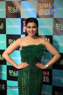 Mannara Chopra Photos - 2 of 16