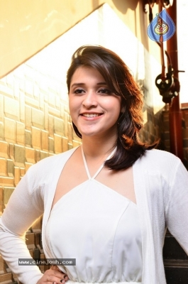 Mannara Chopra Photos - 4 of 35