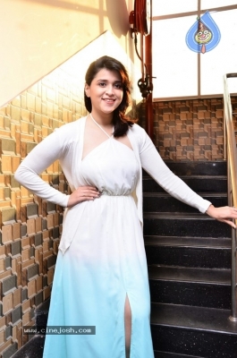 Mannara Chopra Photos - 21 of 35