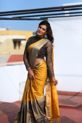 Meera Mitun Photos - 4 of 23