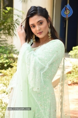 Megha Chowdhury Photos - 6 of 21