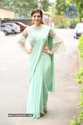 Mehrene Kaur Pirzada Latest Photos - 4 of 18