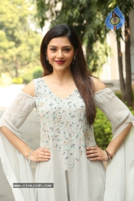 Mehrene Kaur Pirzada Latest Photos - 5 of 9