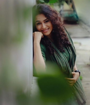 Misha Ghoshal Photos - 12 of 21