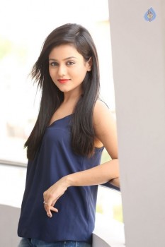 Mishti Chakraborty Images - 41 of 51