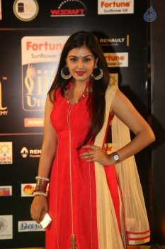 Monal Gajjar Stills - 13 of 19