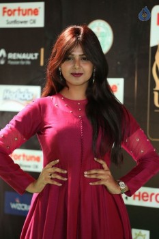 Monal Gajjar Stills at IIFA 2017 - 4 of 15