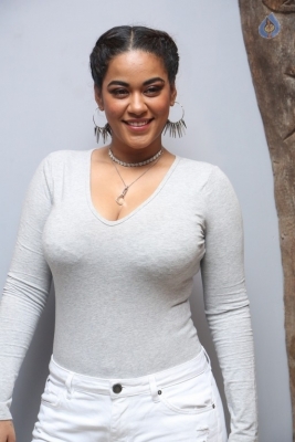 Mumaith Khan New Pics - 13 of 28