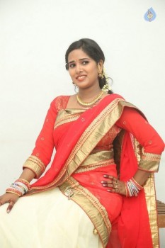 Mynaa Photos - 13 of 29