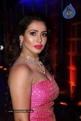 Nandini Rai Photos - 6 of 17