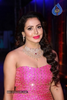 Nandini Rai Photos - 9 of 17