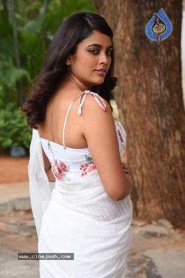 Nandita Swetha Photos - 20 of 20