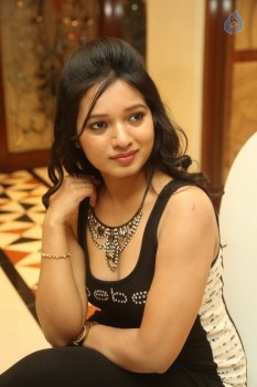 Neetu Singh Latest Photos - 24 of 42