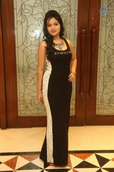 Neetu Singh Latest Photos - 27 of 42