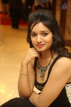Neetu Singh Latest Photos - 33 of 42